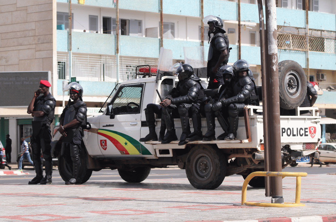 La police met fin aux agissements d’un réseau spécialisé dans le transport interurbain « Louga-Touba »